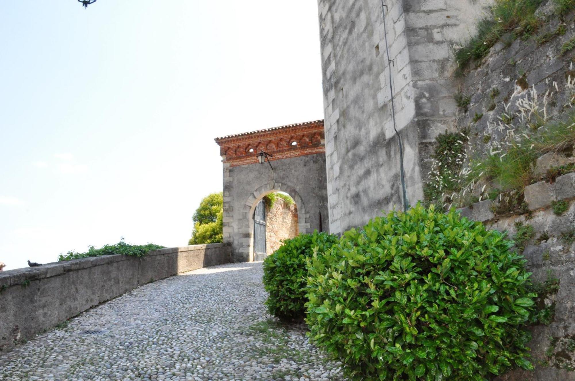 Nazionale Camere Montebelluna Exterior foto